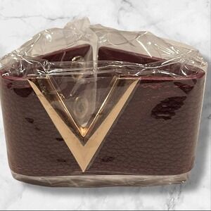 Women's Burgundy PU Leather Bracelet‎ With Gold "V" Detail & Snap Closure